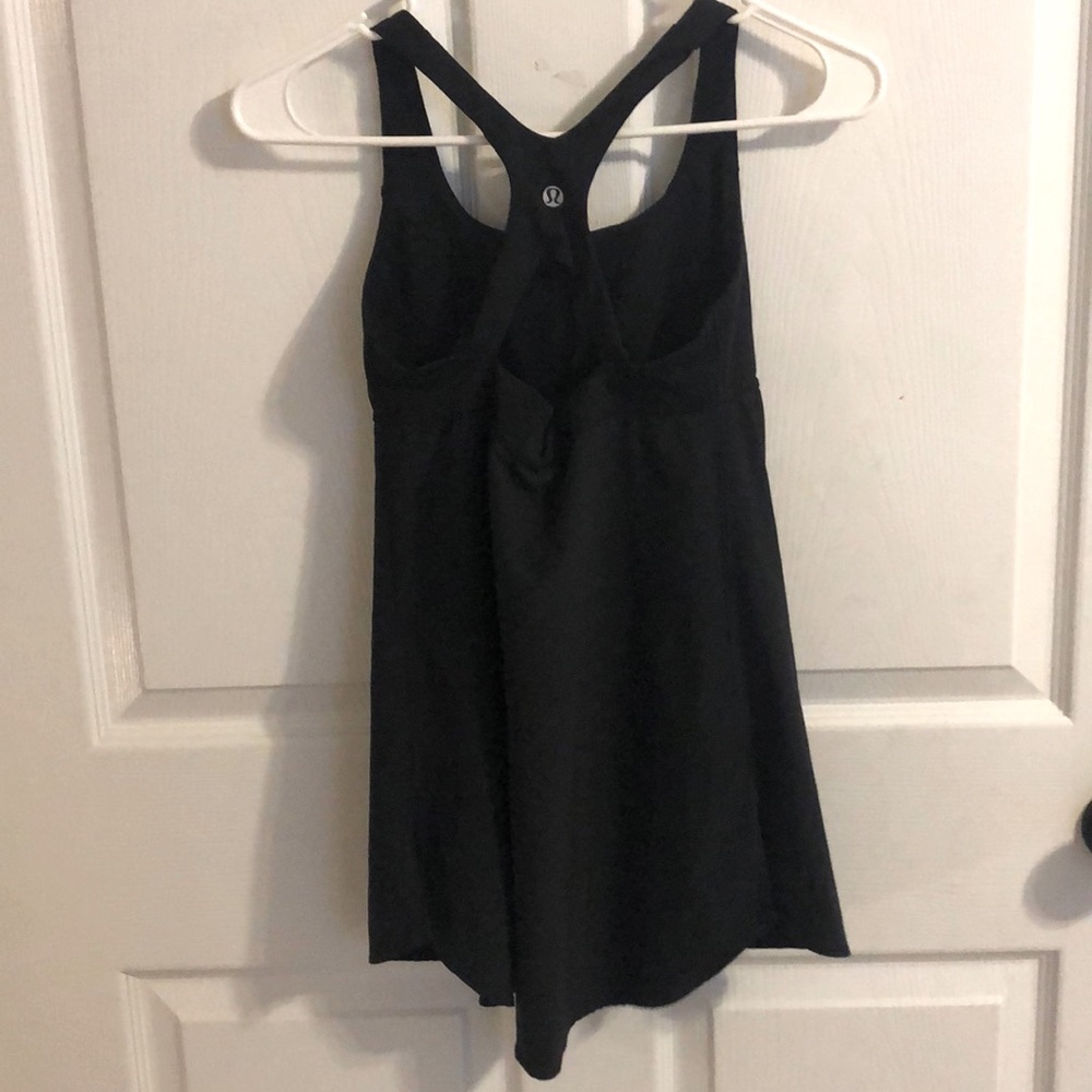 lulu lemon black tank top with built in sports bra